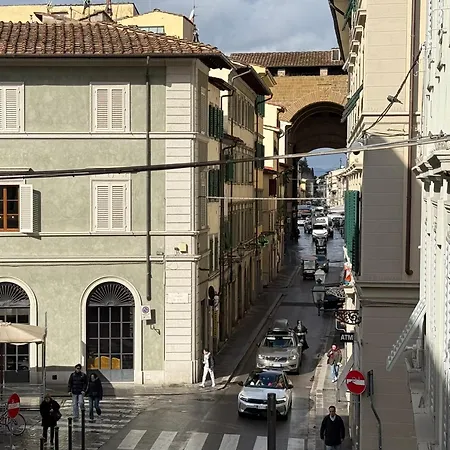 Oda ve Kahvaltı San Frediano Boutique